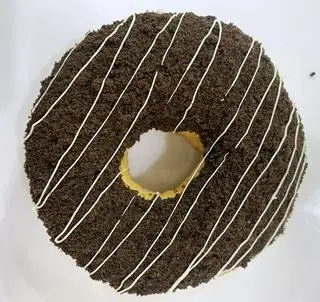 Hình ảnh Donut scl đen - vụn cookie choco