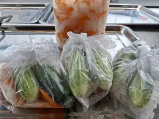Hình ảnh Dưa leo đồ chua thêm