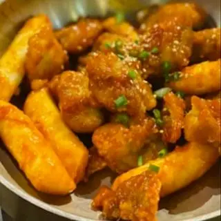 Hình ảnh Topokki gà xào cay