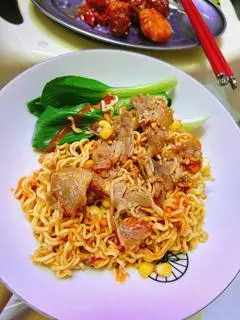 Hình ảnh Mì indo Bò 
