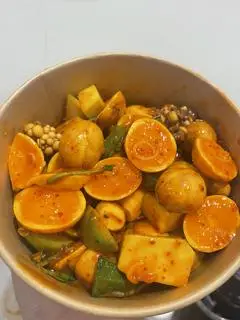 Hình ảnh Trứng non sốt Thái vừa