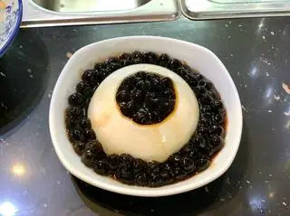 Hình ảnh Tàu hũ trân châu đường đen