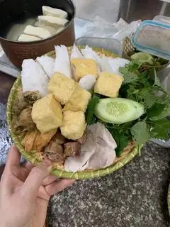 Hình ảnh Lạp Xưởng