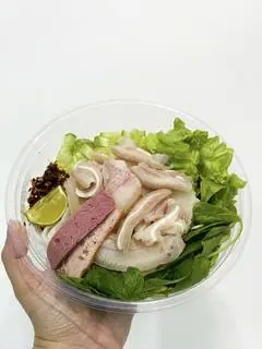 Hình ảnh Bún mắm nêm Tai Mũi - Chả Heo