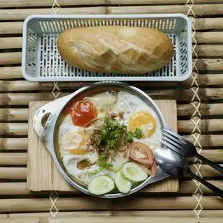 Hình ảnh Ốp la bánh mì