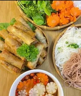 Hình ảnh Bún Thịt Nướng + Chả Giò 