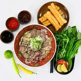 Hình ảnh Combo Phở Dịu Đặc Biệt + Dừa Trái (Tặng 1 trứng trần)