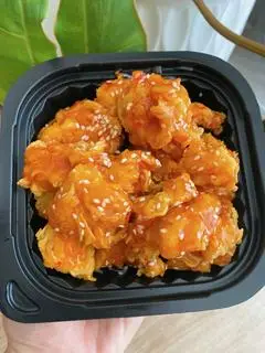 Hình ảnh Gà Rán Sốt Tương Chua Ngọt