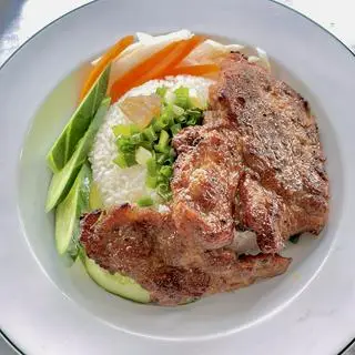 Hình ảnh Cơm tấm sườn nướng
