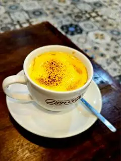 Hình ảnh Cà phê kem trứng nóng