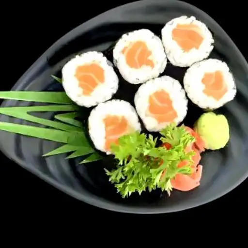 Hình ảnh Cơm cuộn cá hồi