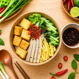 Hình ảnh Bún nước tương chả ớt xiêm xanh