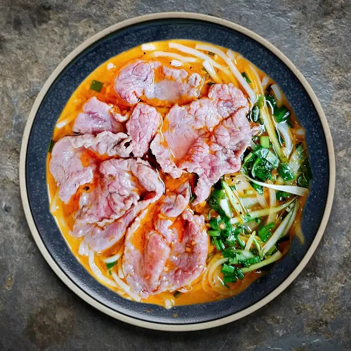Hình ảnh Bún Bò Nạm Gân