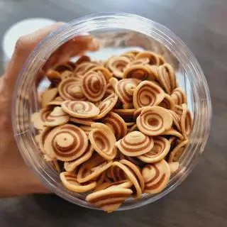 Hình ảnh Bánh tai heo nhí