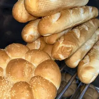 Hình ảnh Bánh mì cóc