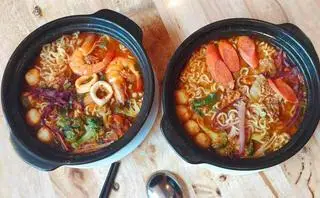 Hình ảnh Combo 2 Mỳ Cay( Tặng 1 trà tắc)