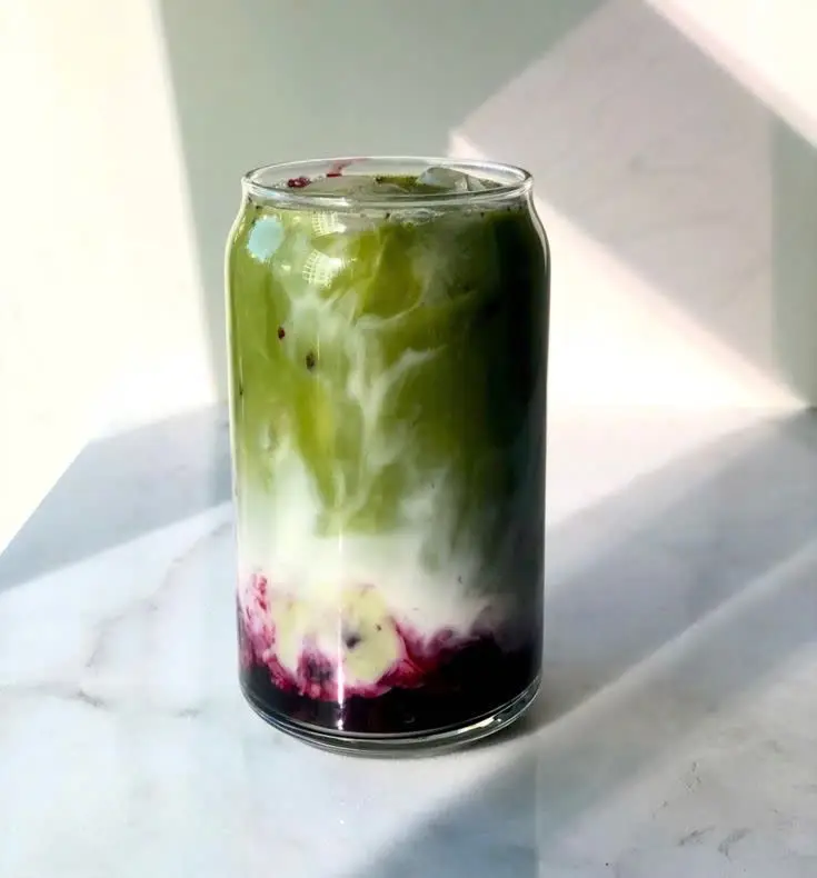 Hình ảnh Blueberry Matcha Latte