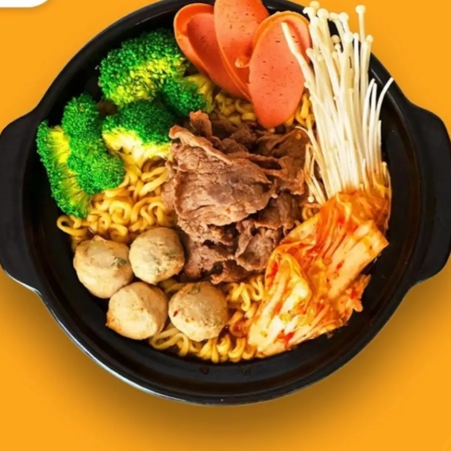 Hình ảnh Mỳ cay bò kim chi