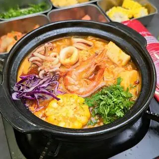 Hình ảnh Mì cay hải sản