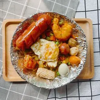 Hình ảnh Mì trộn thập cẩm
