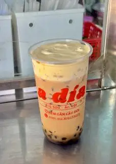 Hình ảnh Trà sữa full topping kem trứng