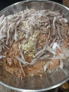 Hình ảnh bì trộn thịt 100g