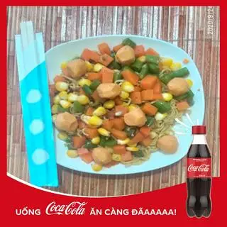 Hình ảnh Mì trộn tôm viên