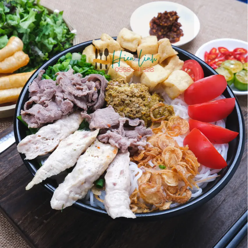 Hình ảnh Bún riêu Cua: Bò, Giò, Đậu