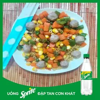 Hình ảnh Mì trộn bò viên