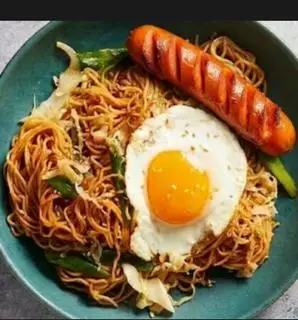 Hình ảnh Mỳ Xào Xúc Xích