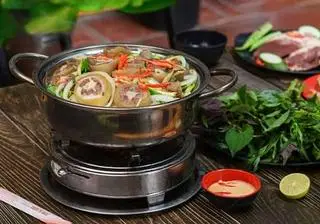 Hình ảnh lẩu đuôi bò