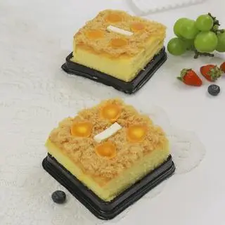 Hình ảnh Bông Lan Trứng Muối Vừa