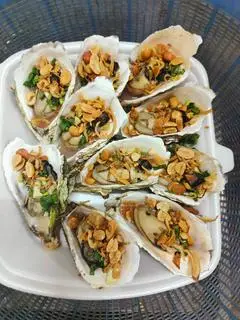Hình ảnh hàu nướng mỡ hành 1con 
