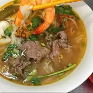 Hình ảnh bún thái tôm bò 
