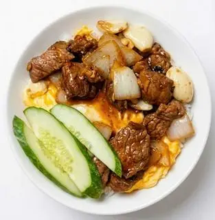 Hình ảnh Cơm bò cháy tỏi phủ trứng