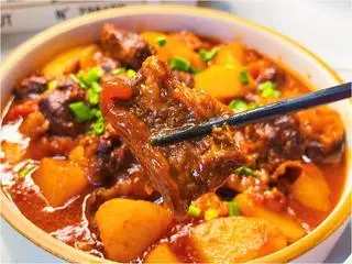 Hình ảnh Bò kho bánh mì
