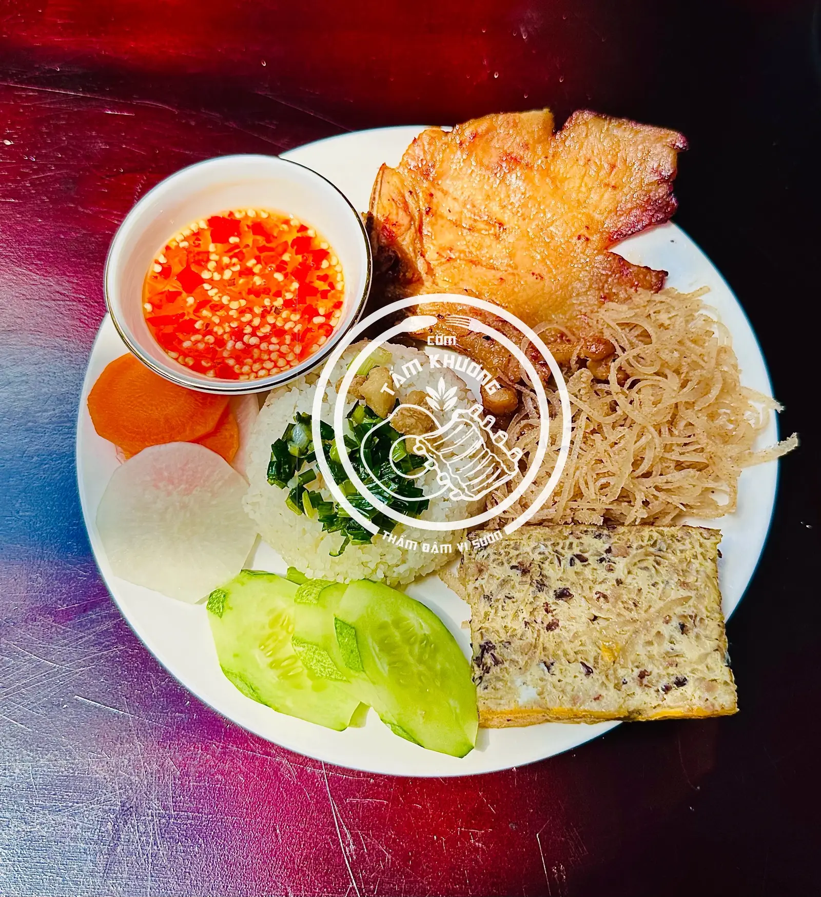 Hình ảnh Cơm tấm sườn miếng - ốp la - chả