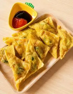 Hình ảnh Hoành thánh chiên - 10 miếng