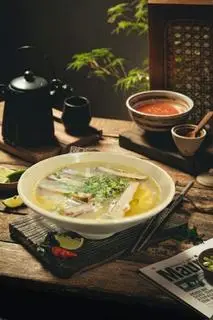 Hình ảnh Bánh canh cá lóc - chả cá