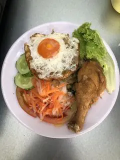 Hình ảnh Cơm đùi gà - trứng