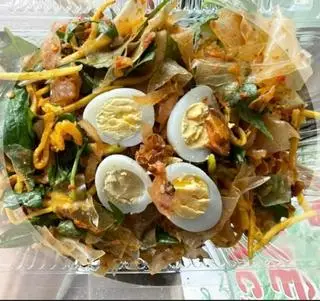 Hình ảnh Bánh tráng dẻo trứng cút