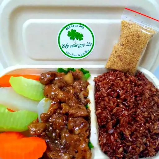 Hình ảnh Cơm Lứt Bò Sốt Tiêu