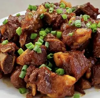 Hình ảnh Sườn kho (红烧排骨)