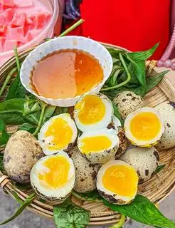 Hình ảnh 5 trứng cút lòng đào