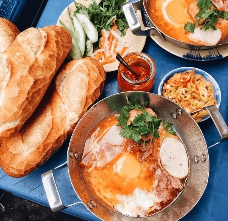 Hình ảnh Bánh mì chảo Universe