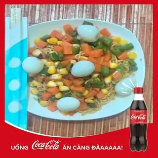 Hình ảnh Mì trộn trứng cút