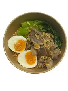 Hình ảnh Mì trộn ba chỉ bò mỹ