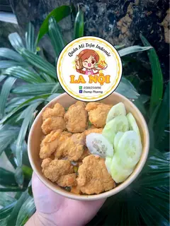 Hình ảnh Mì trộn gà viên chiên