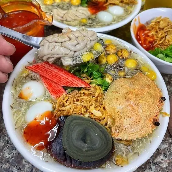 Hình ảnh Súp cua - nửa trứng bách thảo 