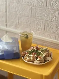 Hình ảnh Bánh mì muối ớt